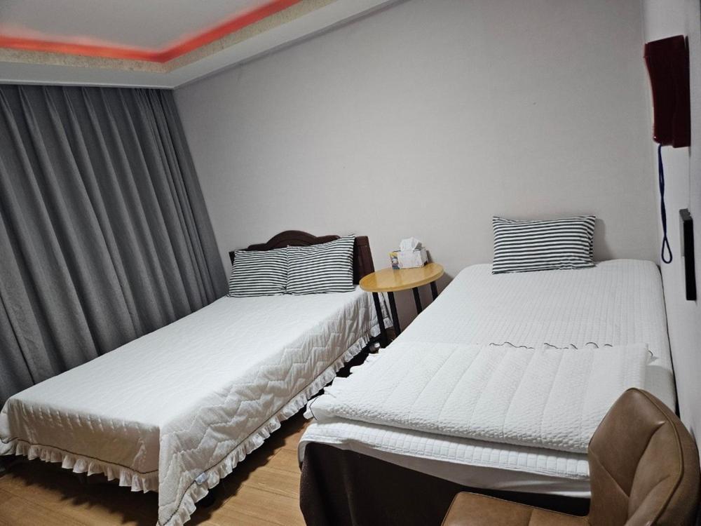 Inje Baekdam Stay Tourist Hotel Zimmer foto